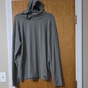Lightweight Hooded Long Sleeve Shirt in Olive Gray